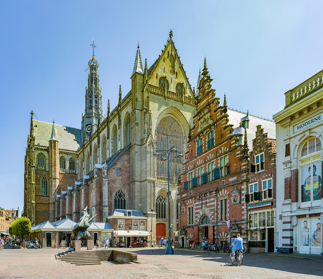 Grote Markt Haarlem church