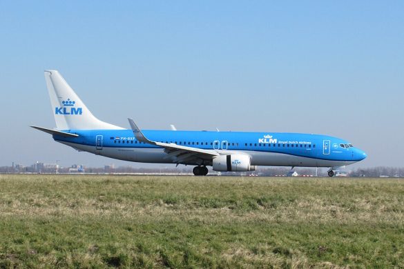 מטוס KLM בסכיפהול